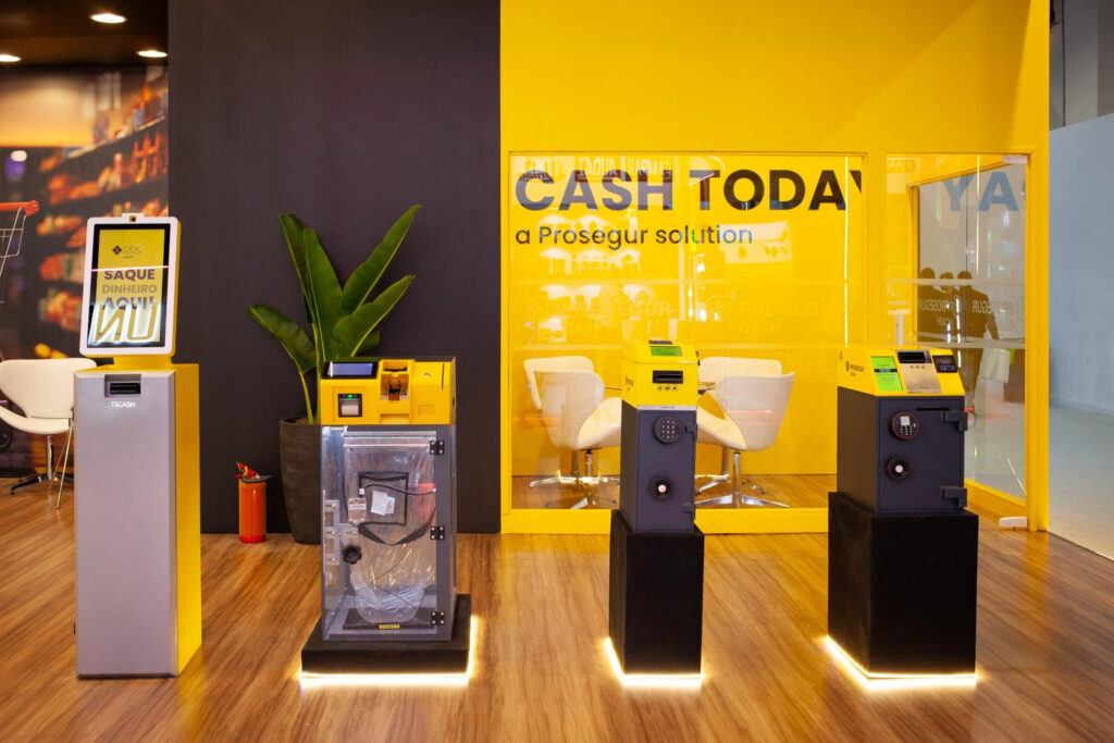ExpoAGAS 2025: Prosegur Cash leva inovação ao varejo gaúcho e apresenta cofre inteligente com saque via Pix