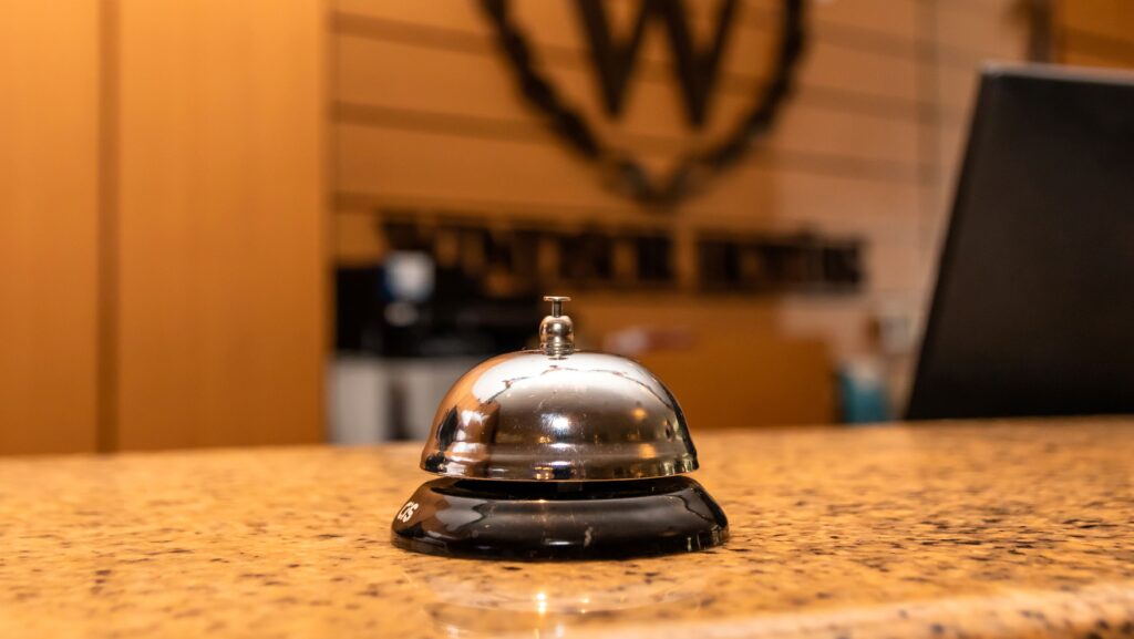 Rede Windsor realiza mais uma edição da Feira de Empregabilidade em parceria com a Escola de Artes do Spanta - Caju - 24/09